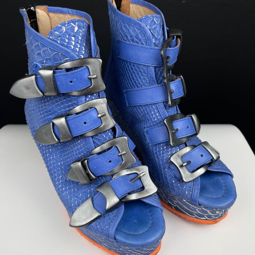 LUCIANO MARRA Taco Chino Celeste Talle 8
