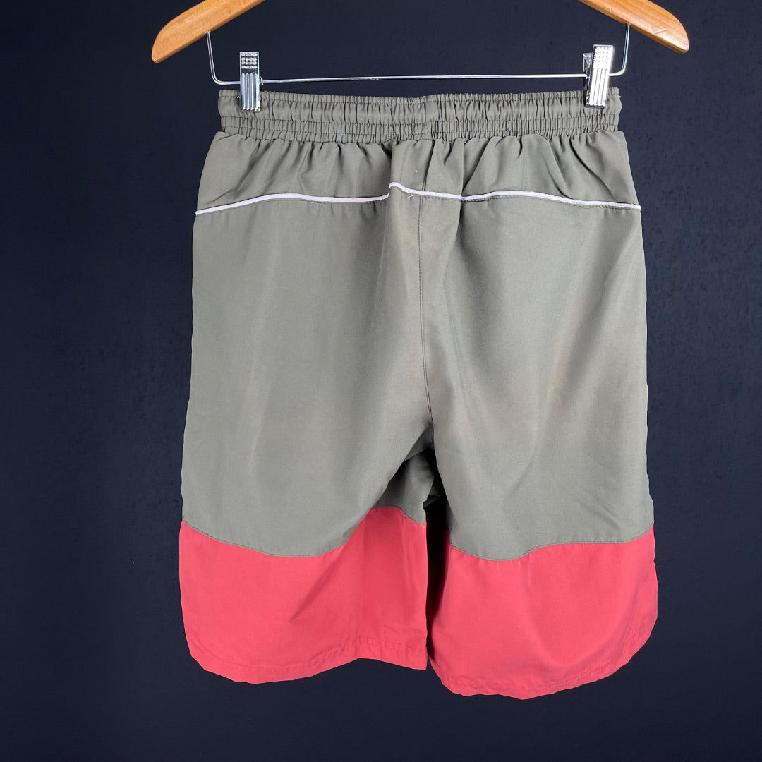 FILA Short Bermuda Verde Talle S