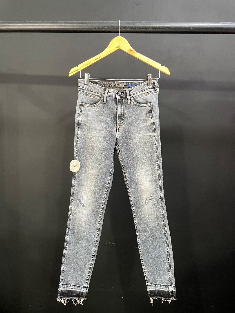 CALVIN KLEIN Pantalon Gris Talle 28