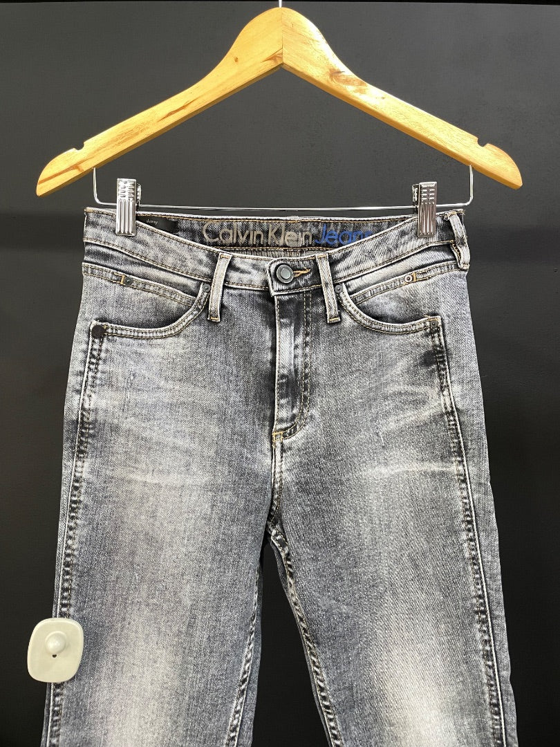 CALVIN KLEIN Pantalon Gris Talle 28