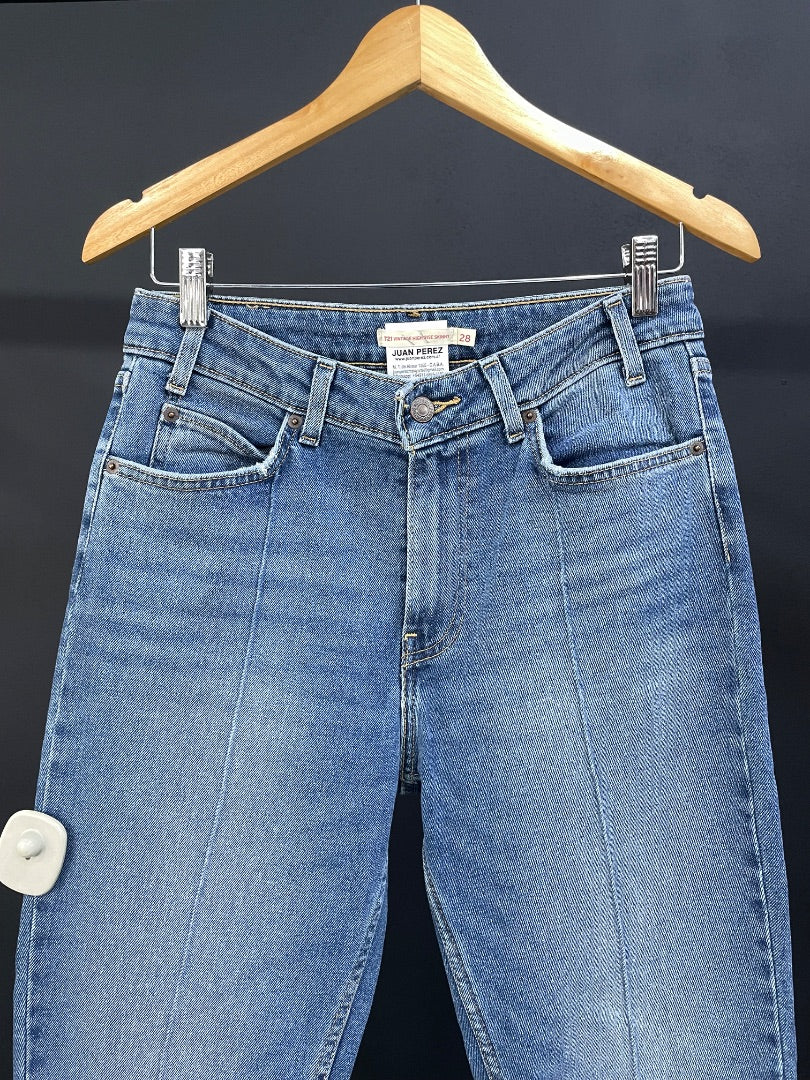 LEVIS Pantalon Celeste Talle 28
