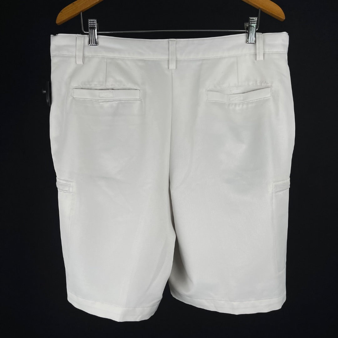 IZOD Short Bermuda Blanco Talle 36