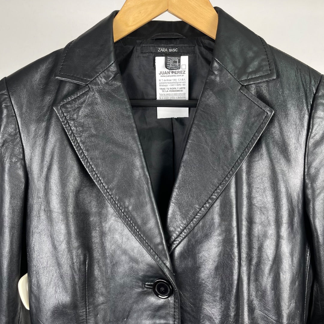 ZARA Campera Negro Talle M