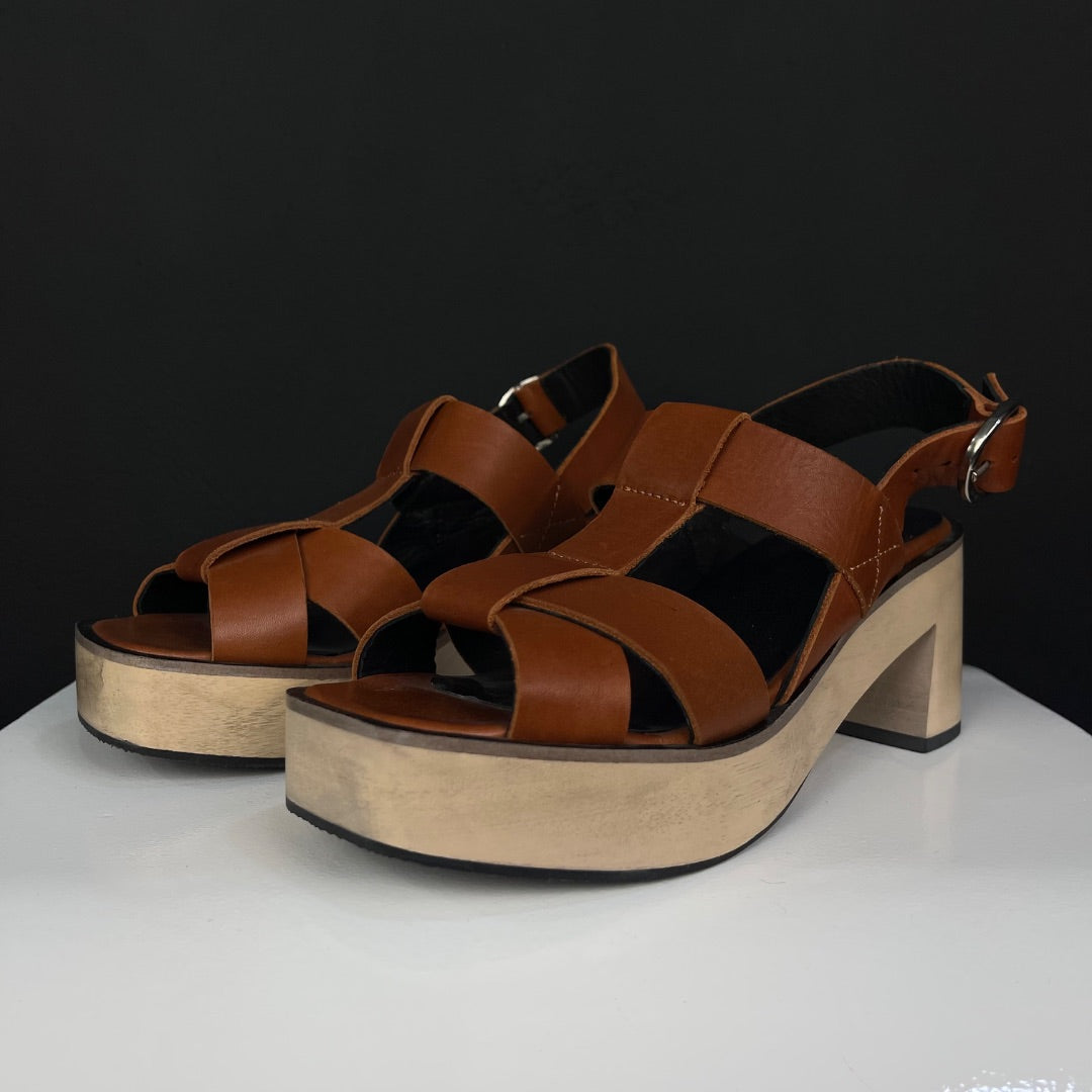 MISHKA Sandalias Marron Talle 39
