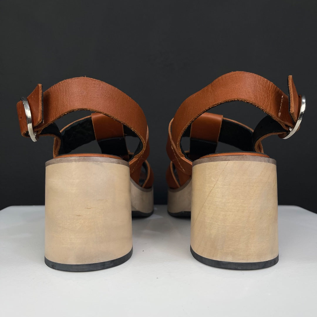 MISHKA Sandalias Marron Talle 39