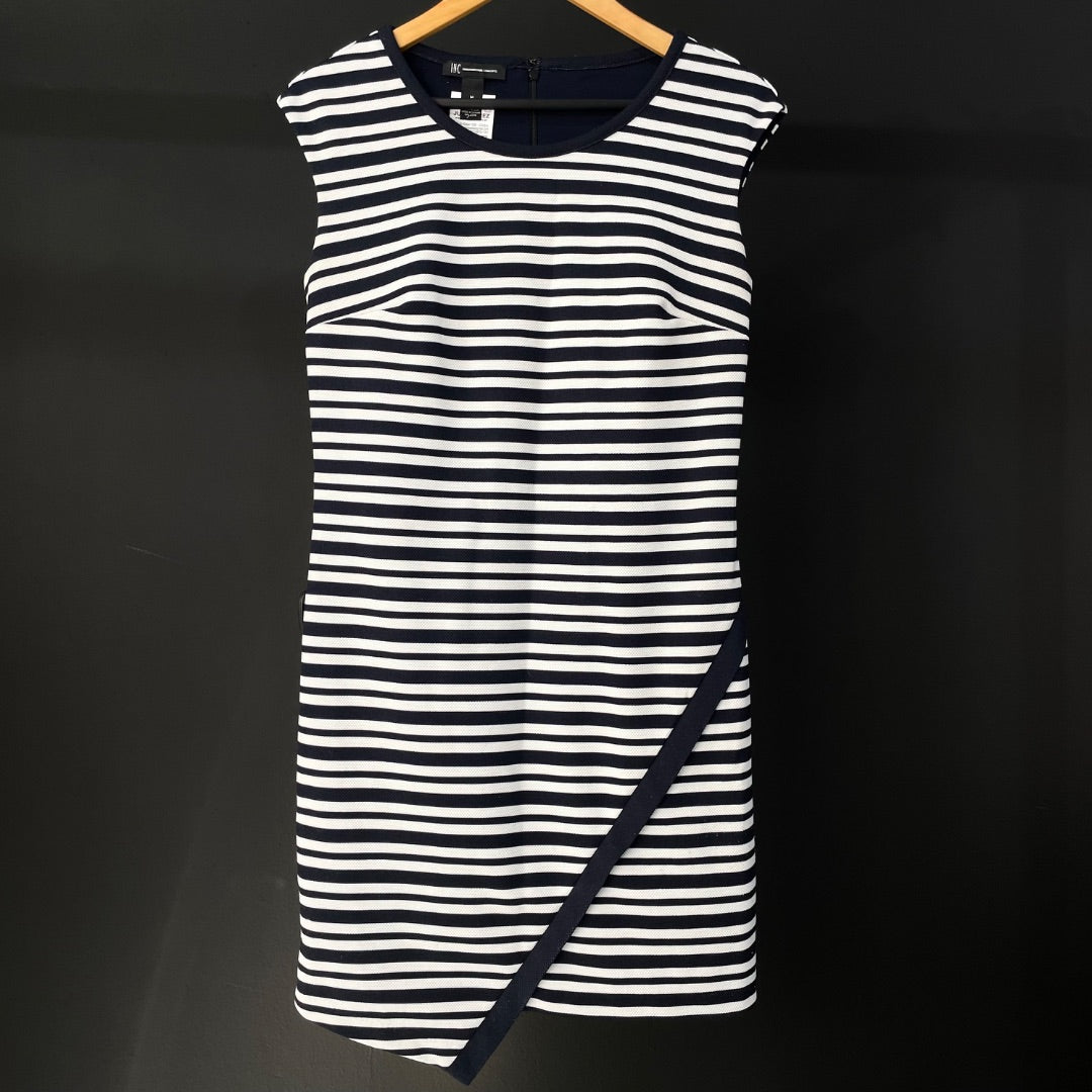 INC Vestido Sin Manga Varios Rayado Talle M