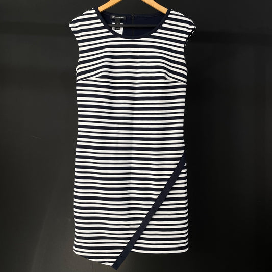 INC Vestido Sin Manga Varios Rayado Talle M