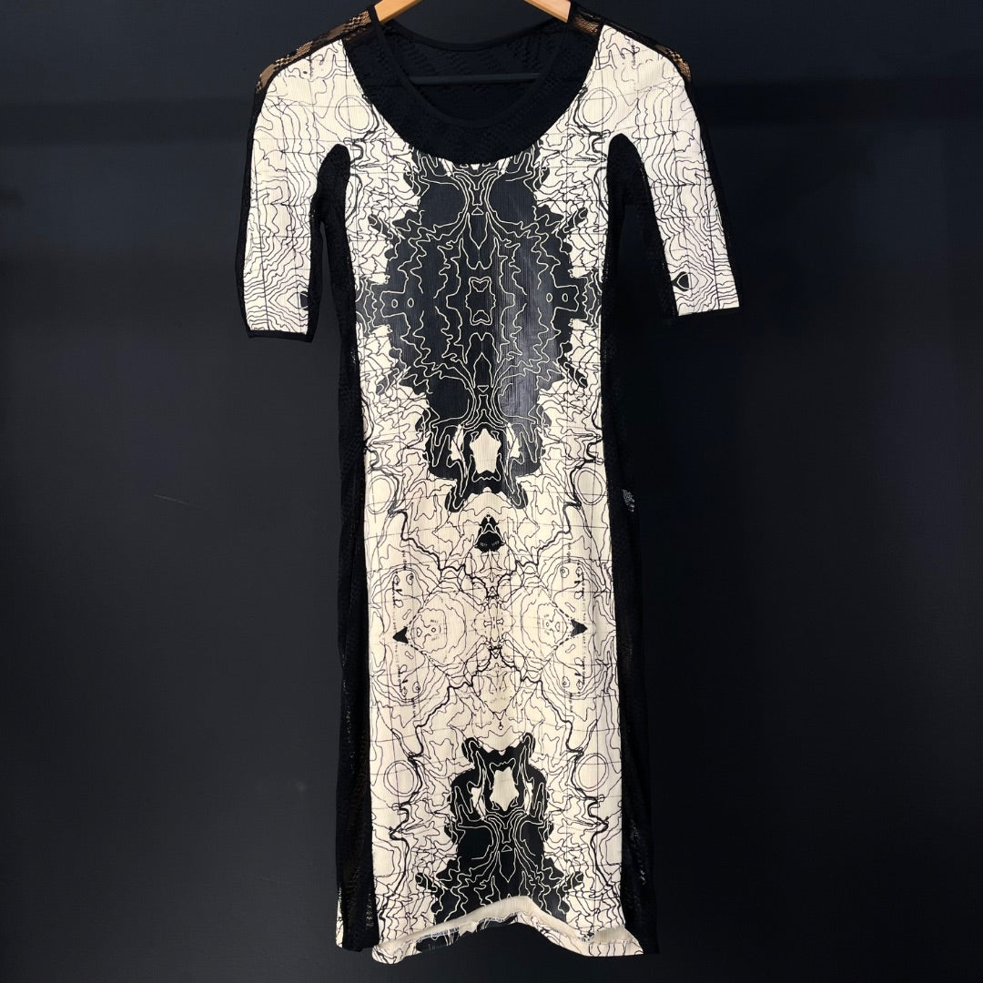 TRAMANDO Vestido Varios  Estampado Talle 1