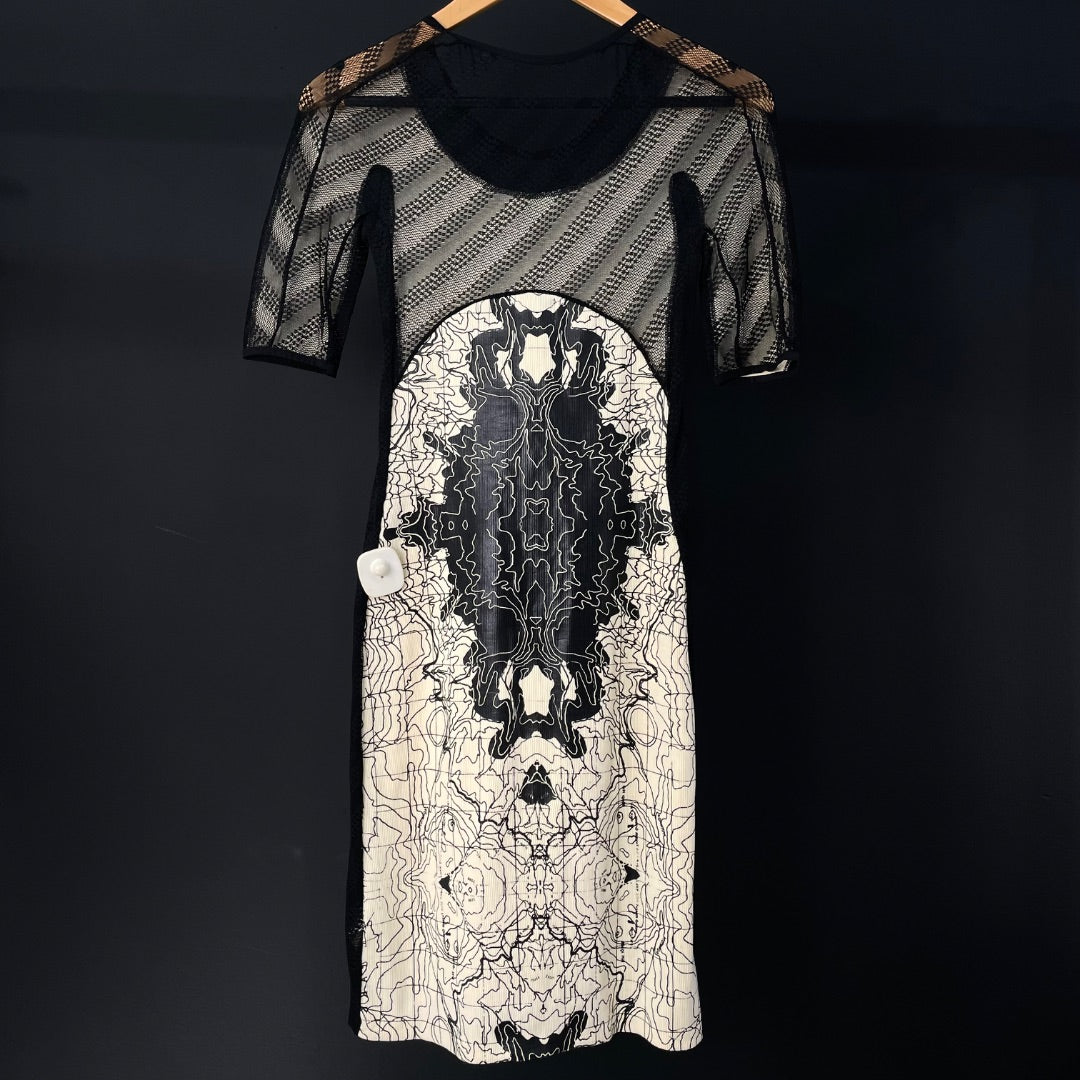 TRAMANDO Vestido Varios  Estampado Talle 1