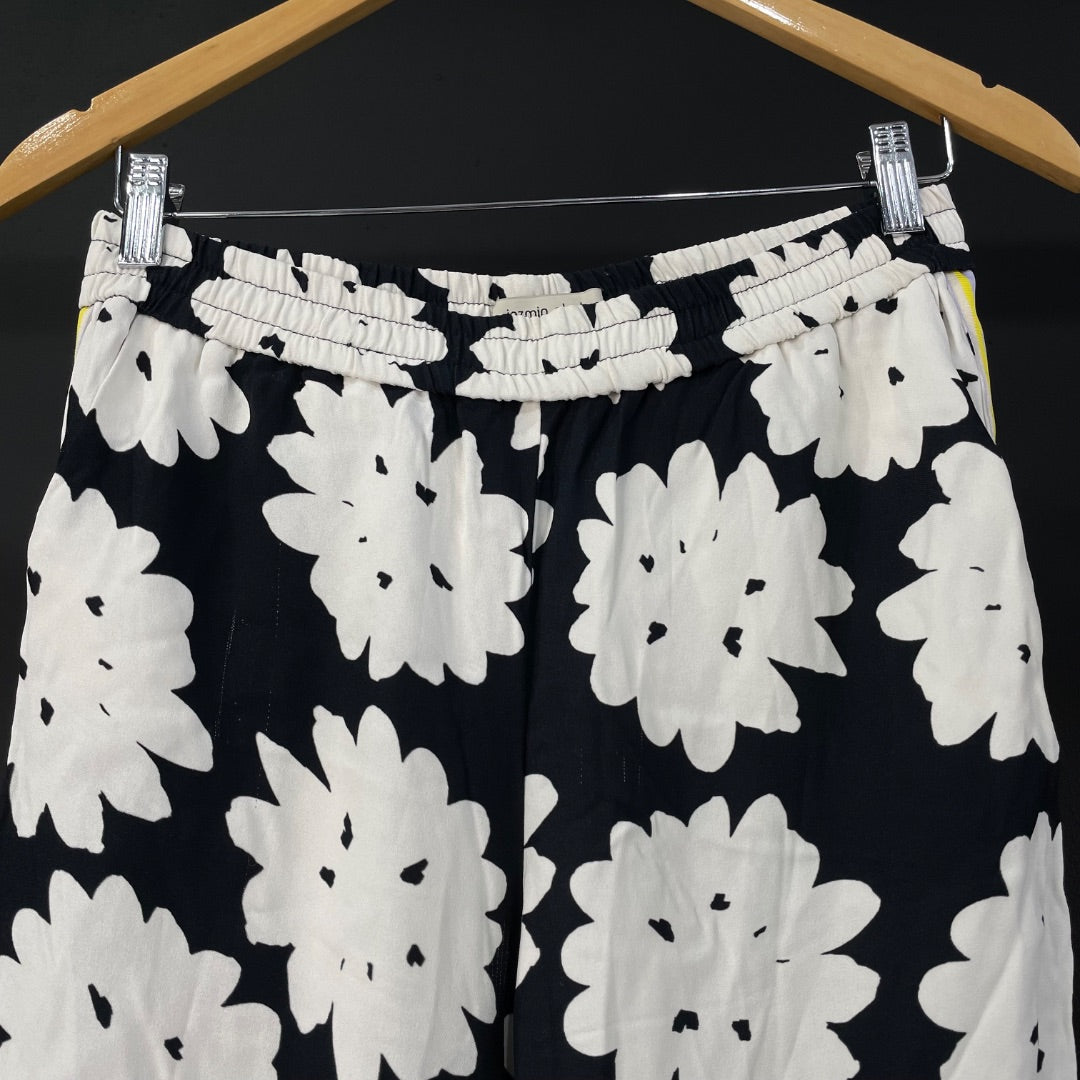 JAZMIN CHEBAR Conjunto X2 Pantalon Y Otro Varios  Estampado Talle 44