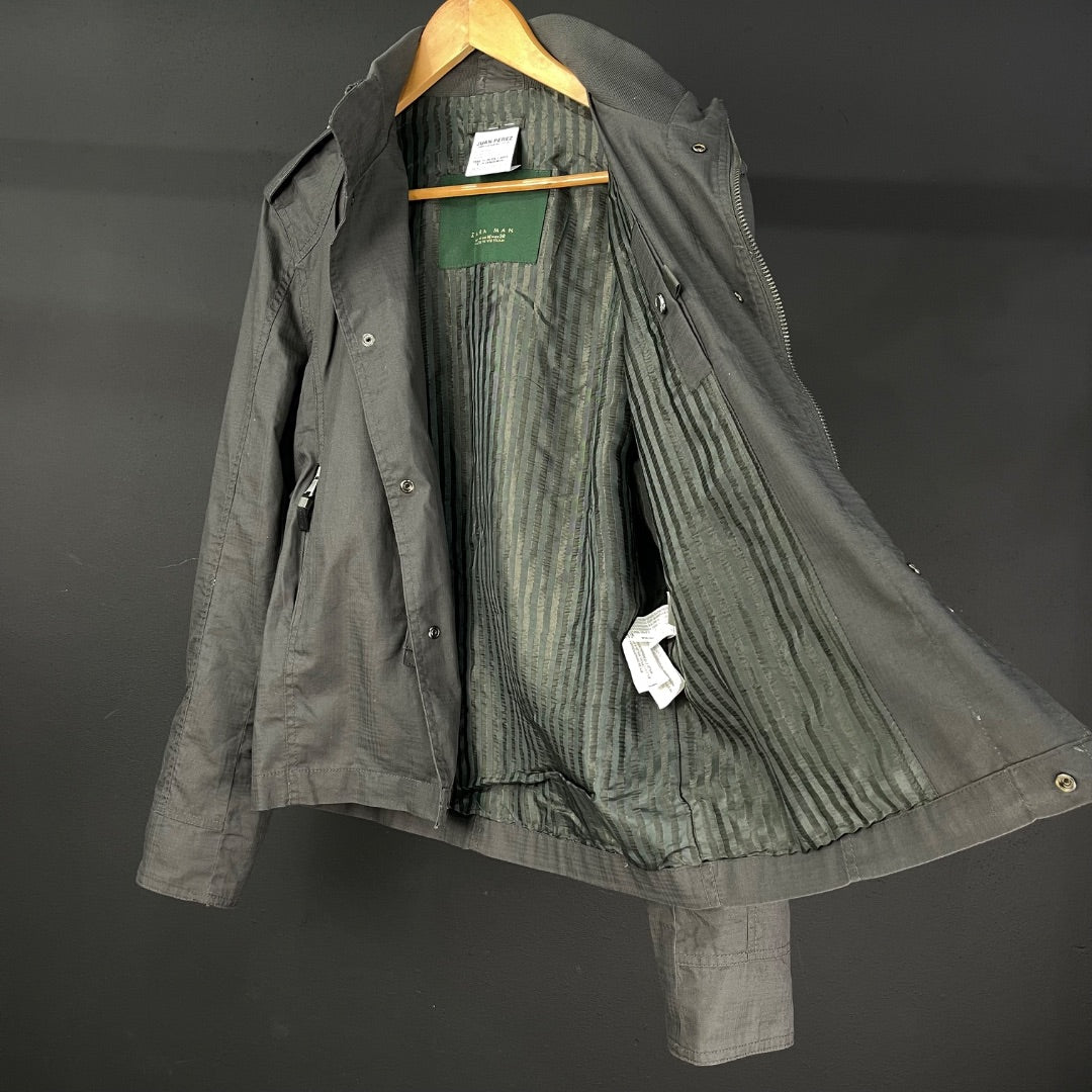 ZARA Campera Gris Talle M