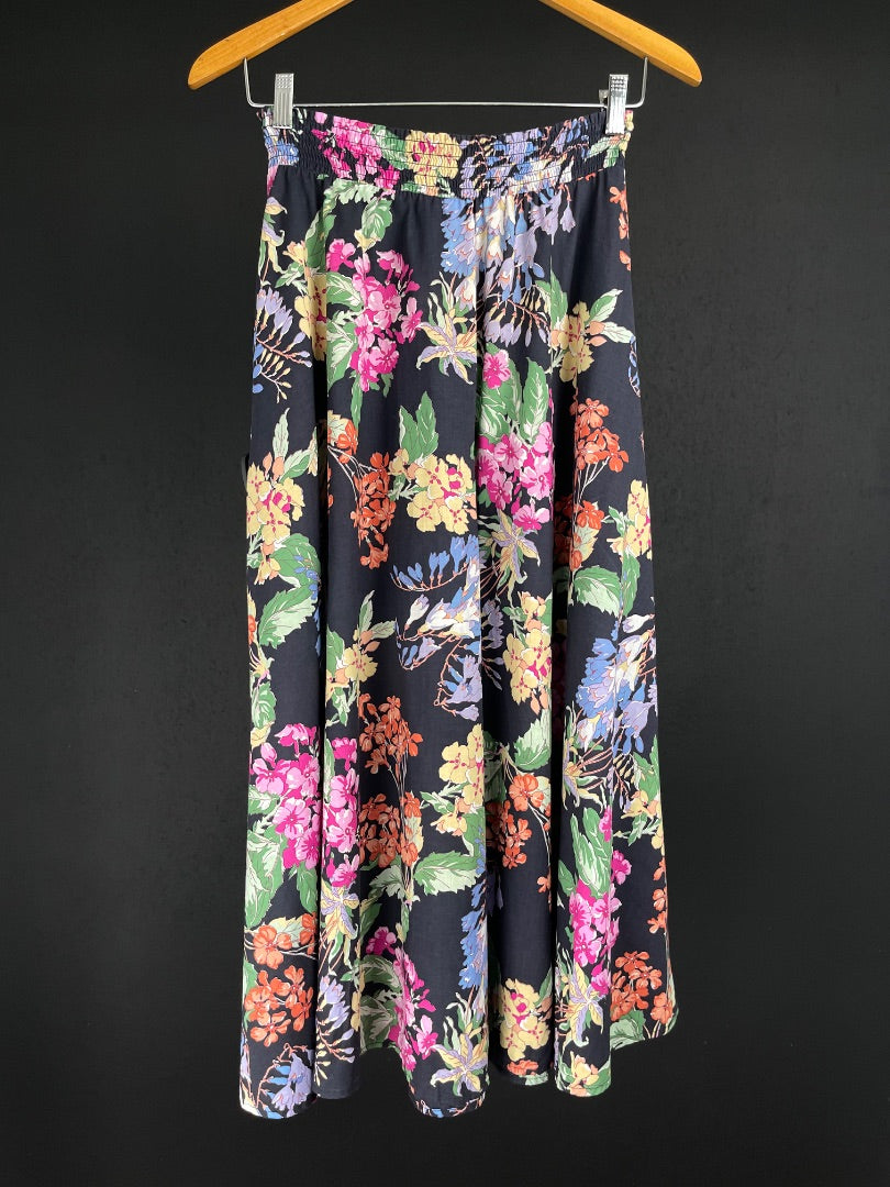 LAURA ASHLEY Pollera Larga Varios Floral Talle M
