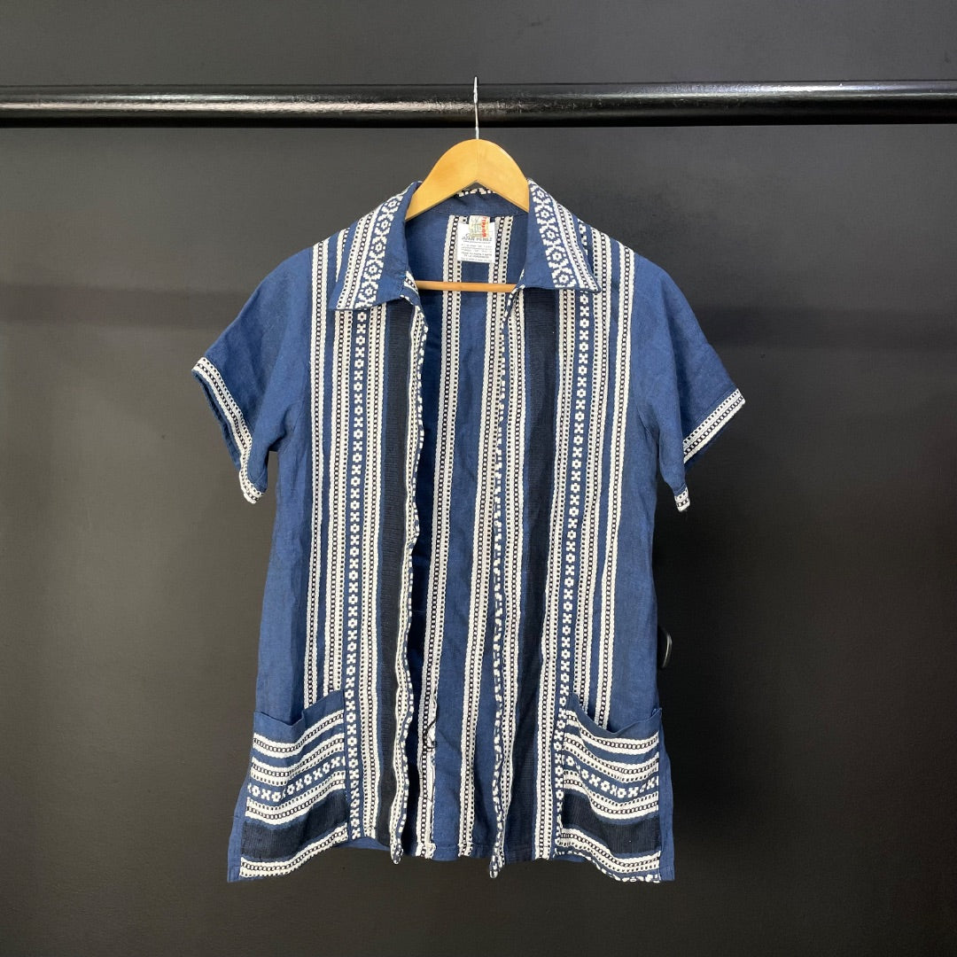 SIN MARCA Camisaco Azul Talle 4