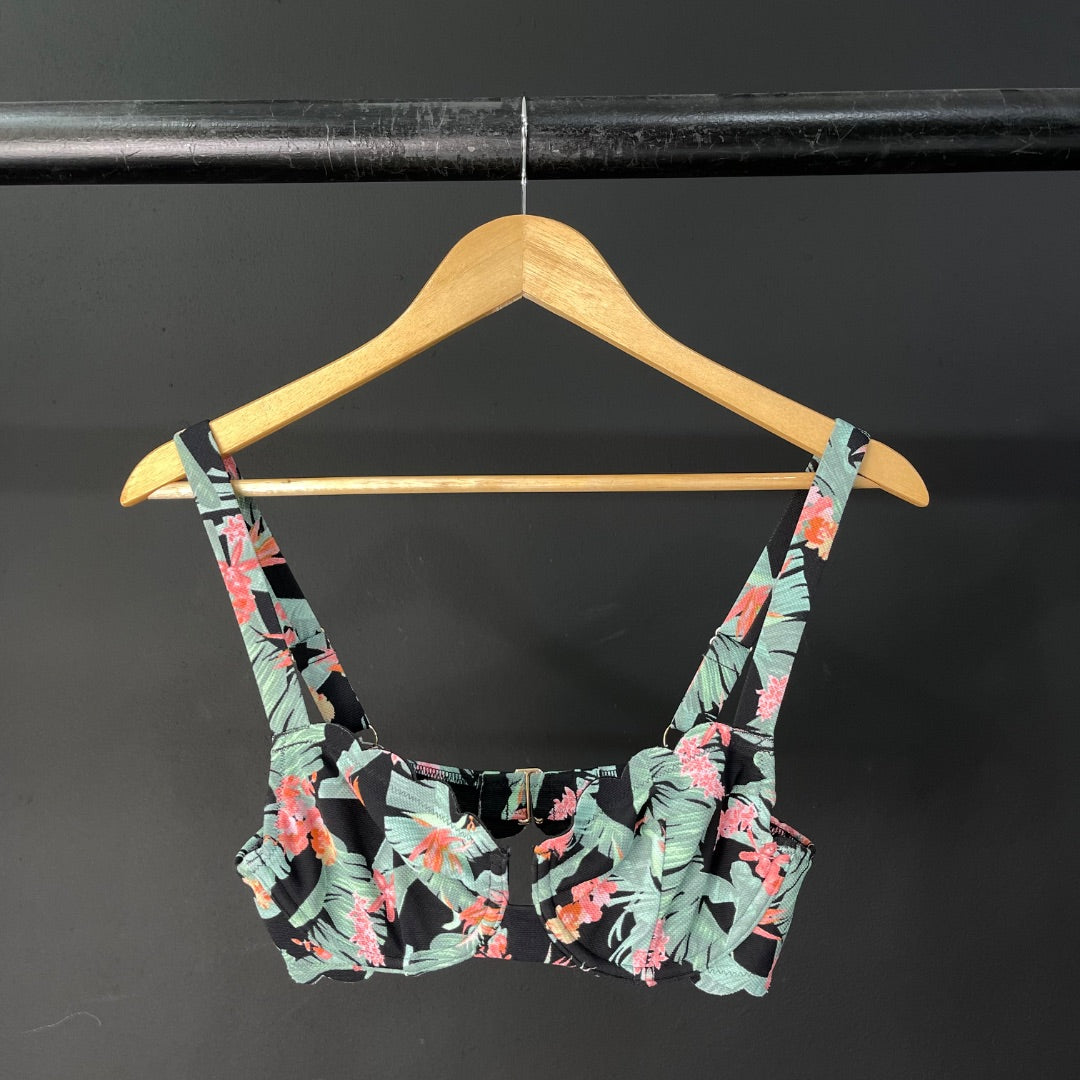 VICTORIA SECRET  Corpiño  Varios Floral  Talle 34