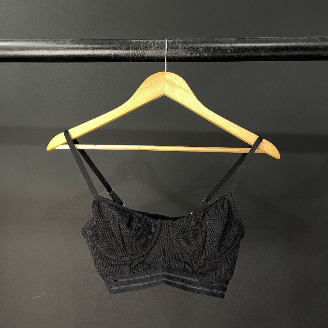 VINCE CAMUTO Corpiño Negro 32C