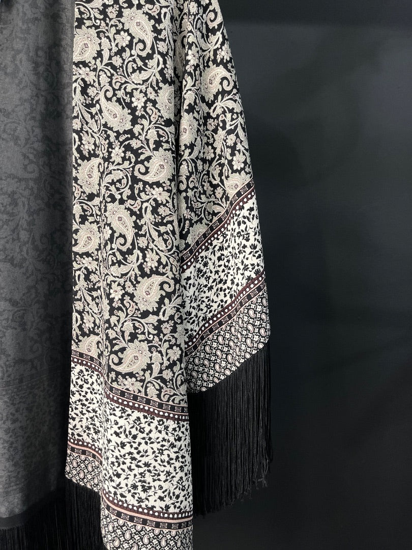 ZARA Kimono Corto Varios Estampado Talle M