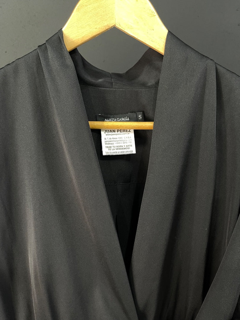 ALITZA GARCÍA Camisa Negro Talle S
