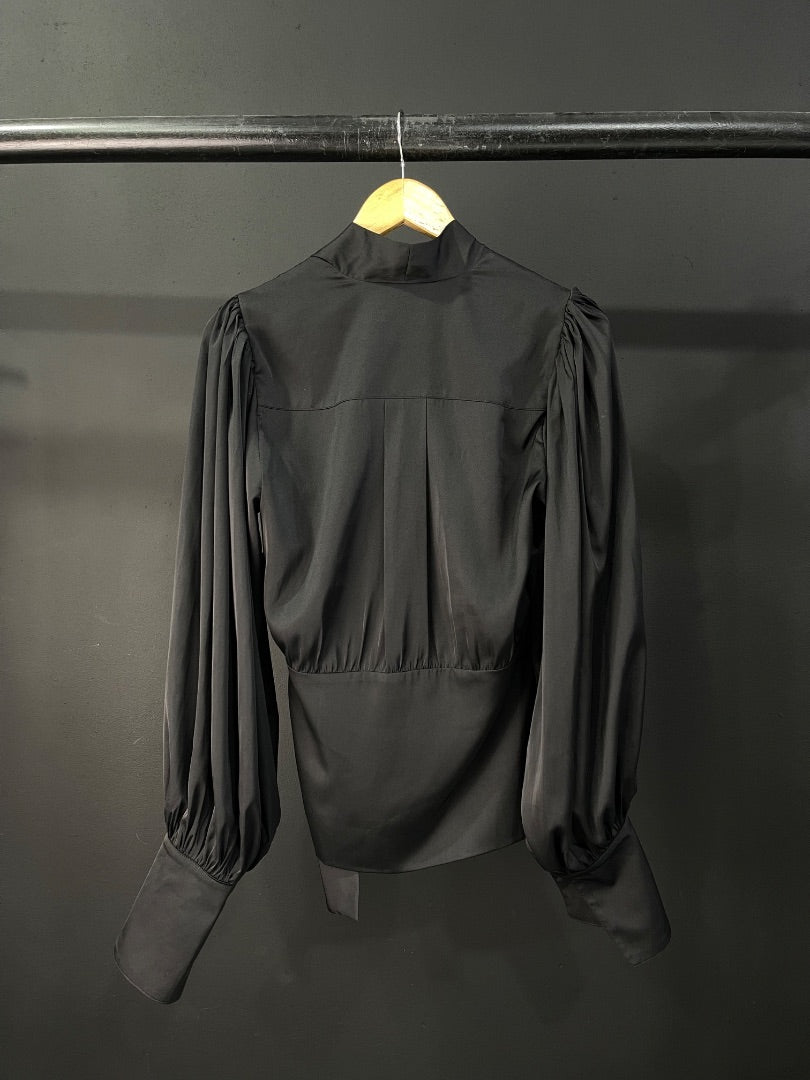 ALITZA GARCÍA Camisa Negro Talle S