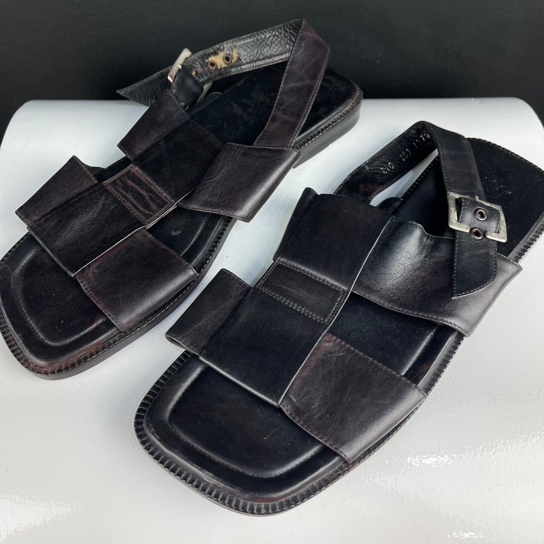 SIN MARCA Sandalias Marron Talle 10