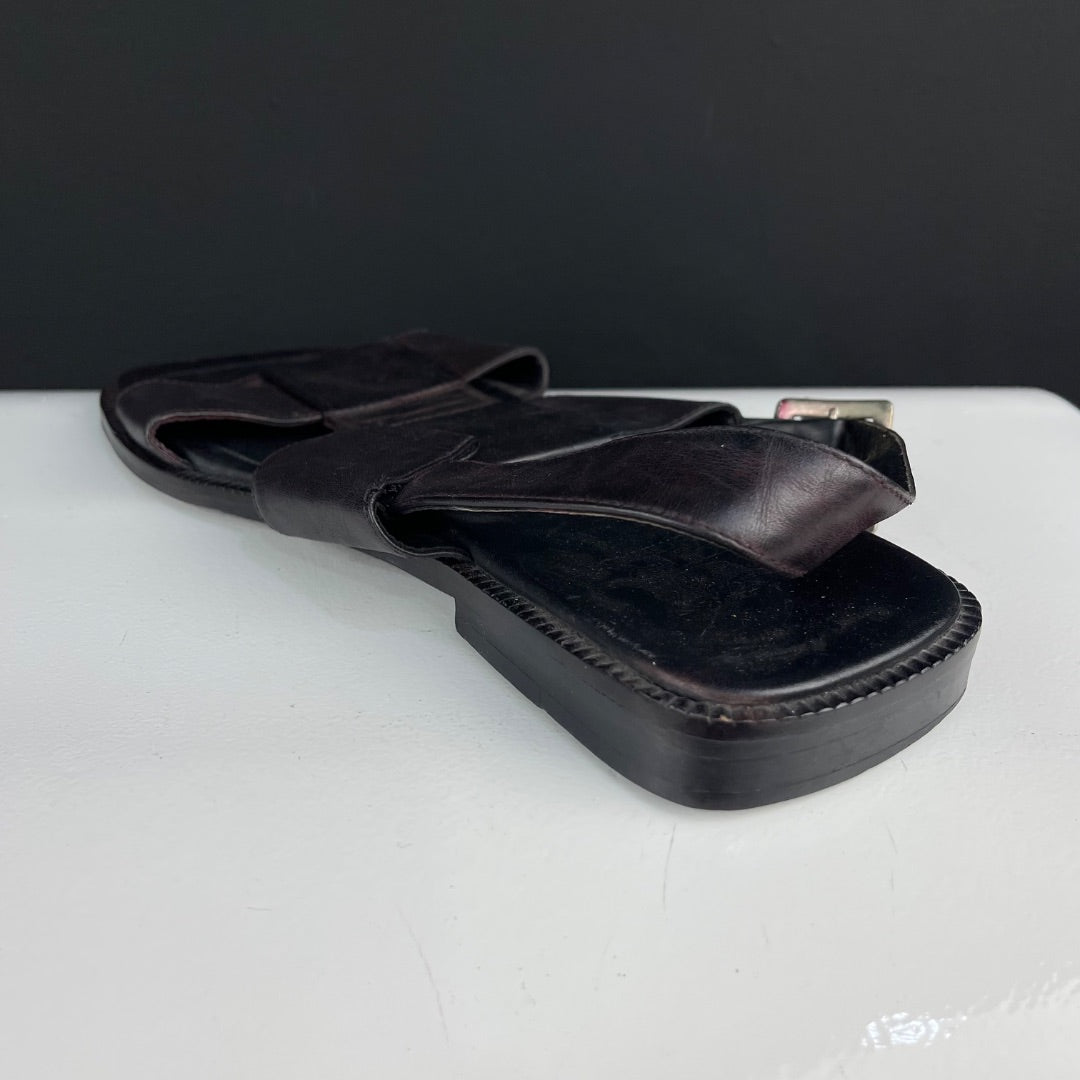 SIN MARCA Sandalias Marron Talle 10