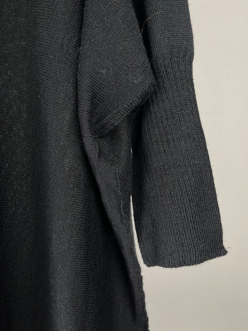 MISHKA Sweater Negro Talle M