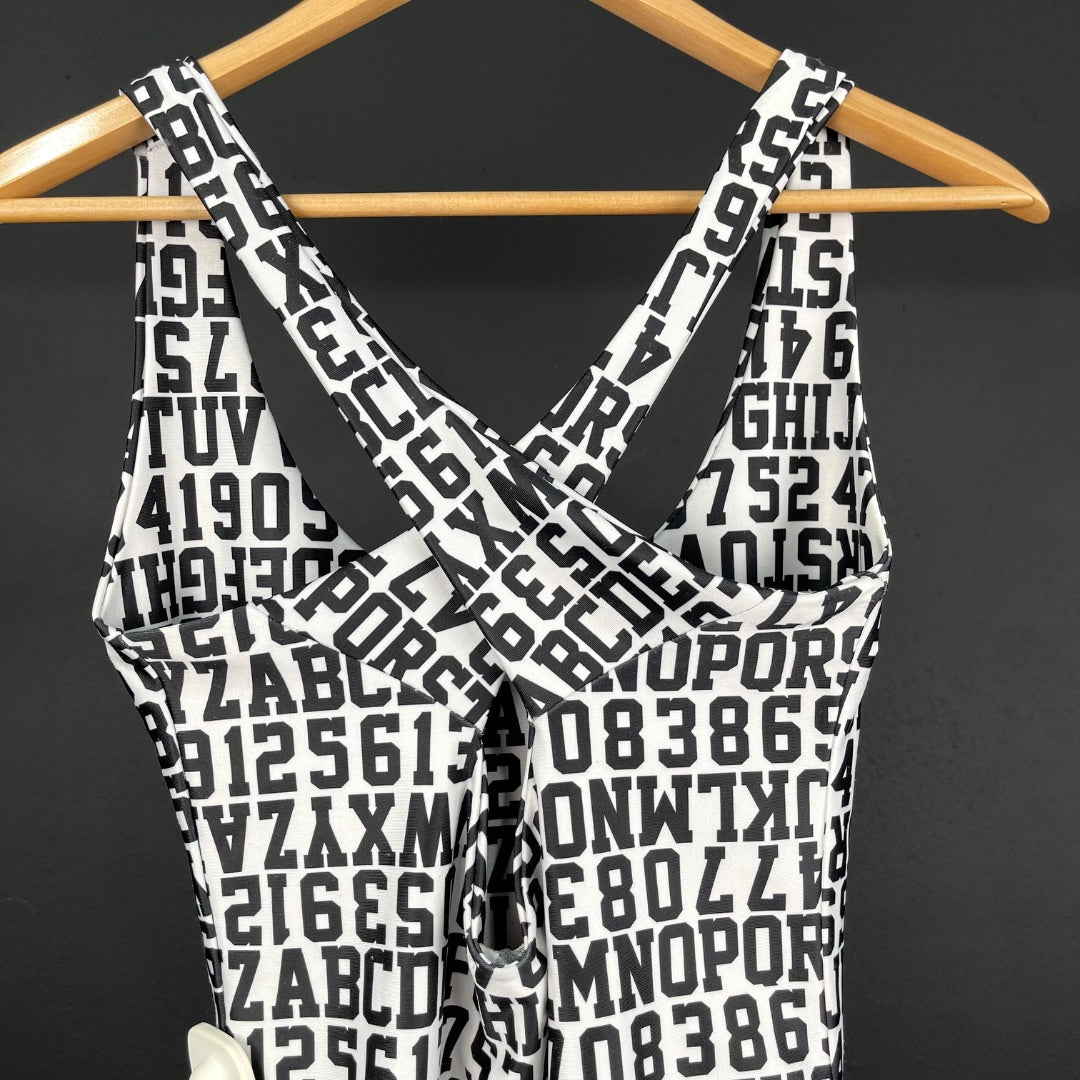 ONA SAEZ  Body  Varios Blanco Y Negro  Talle M