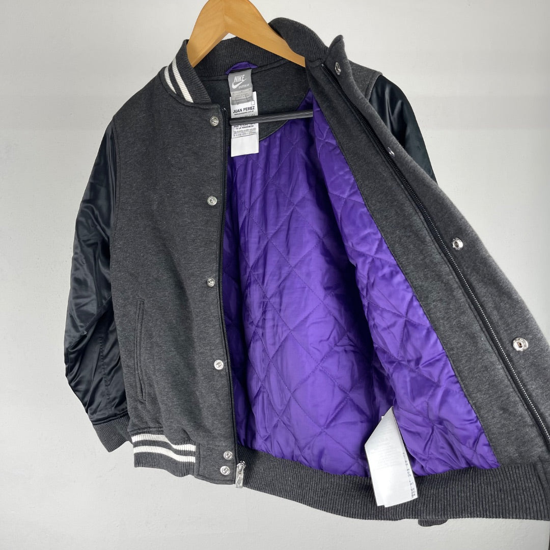 NIKE Campera Gris Talle M