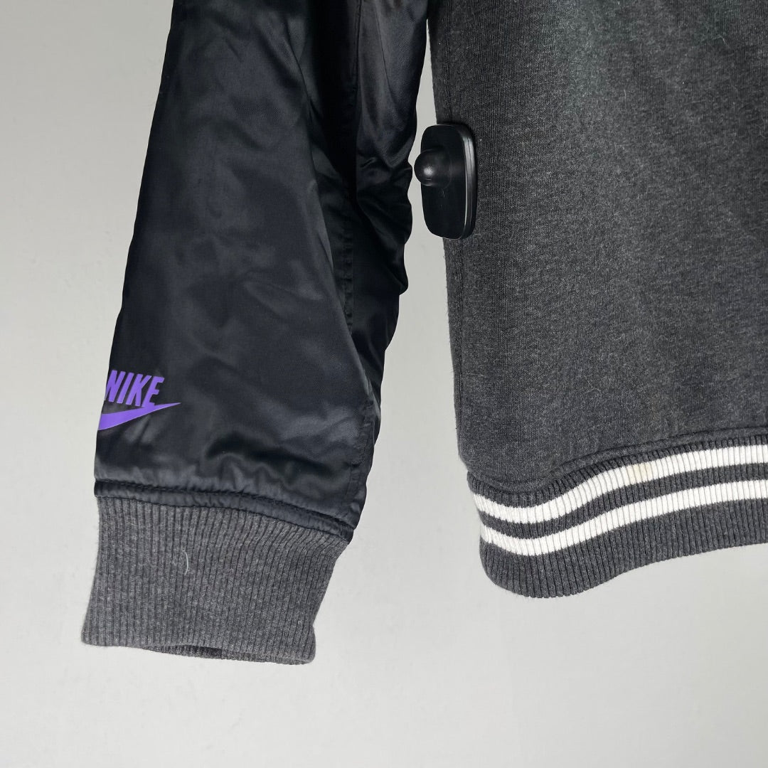 NIKE Campera Gris Talle M