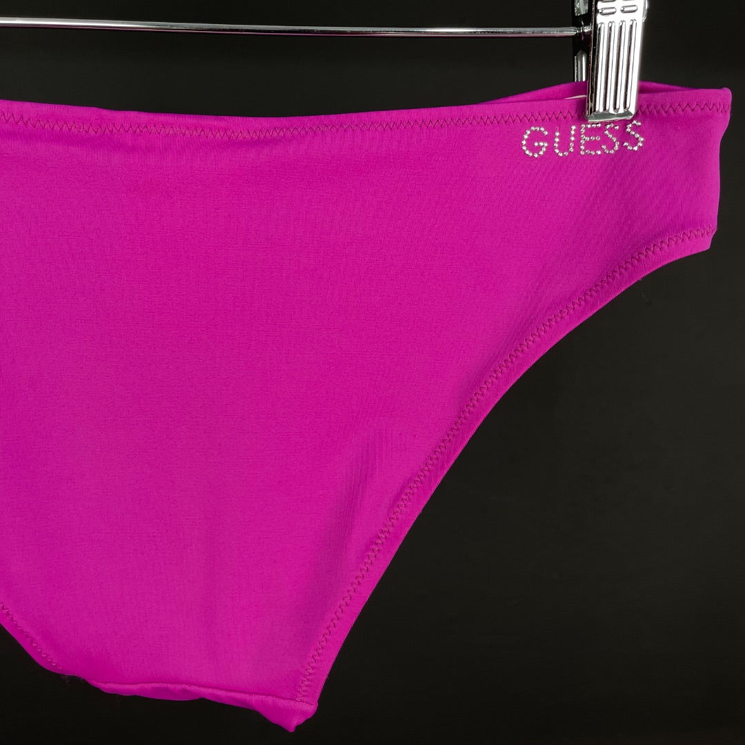 GUESS  Bikini  Color Fucsia  Talle M