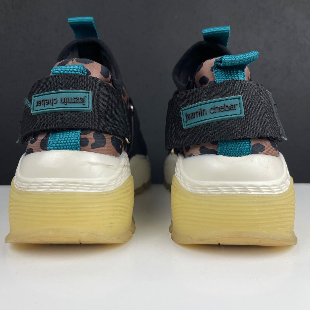 JAZMIN CHEBAR Zapatillas Negro Talle 38