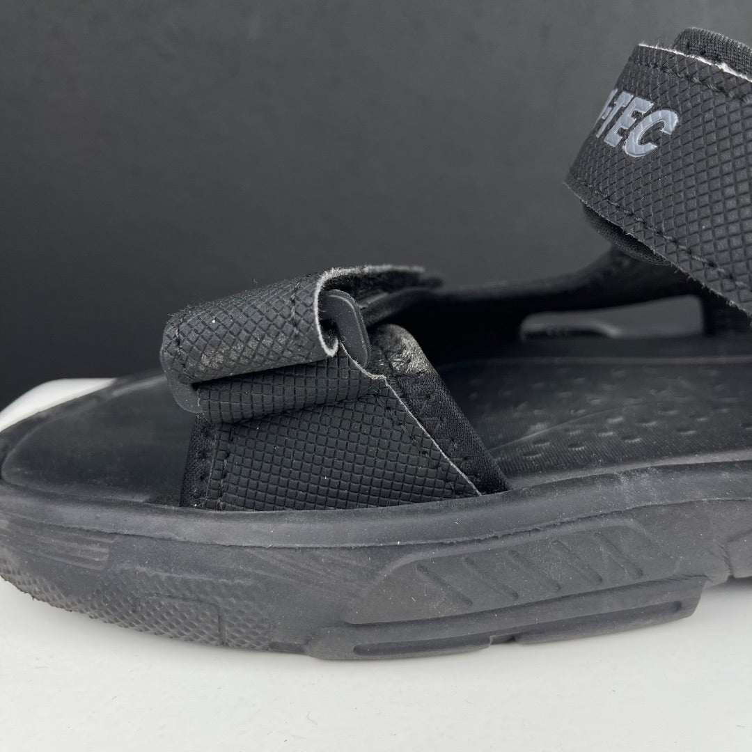 HI TEC Sandalias Negro Talle 41