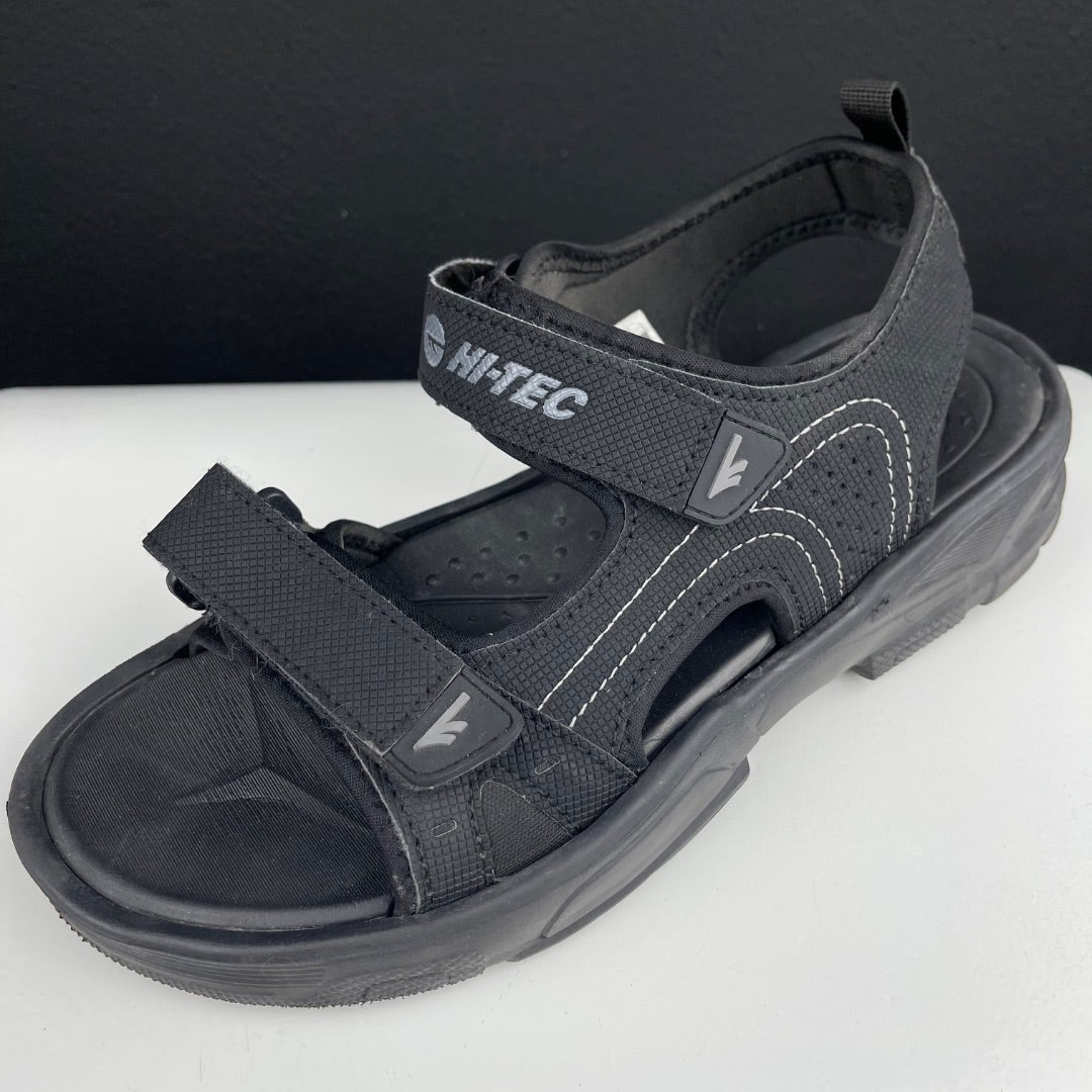 HI TEC Sandalias Negro Talle 41