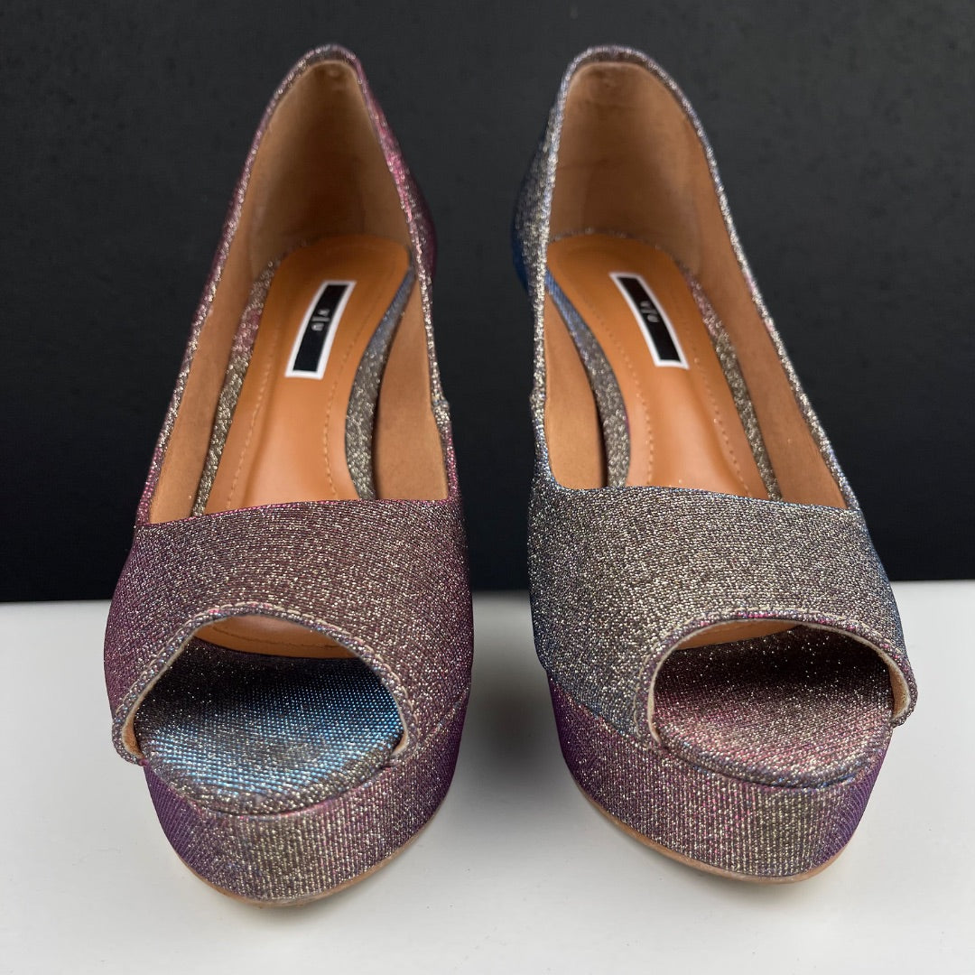 VIA UNO Zapato Taco Alto Varios Talle 7