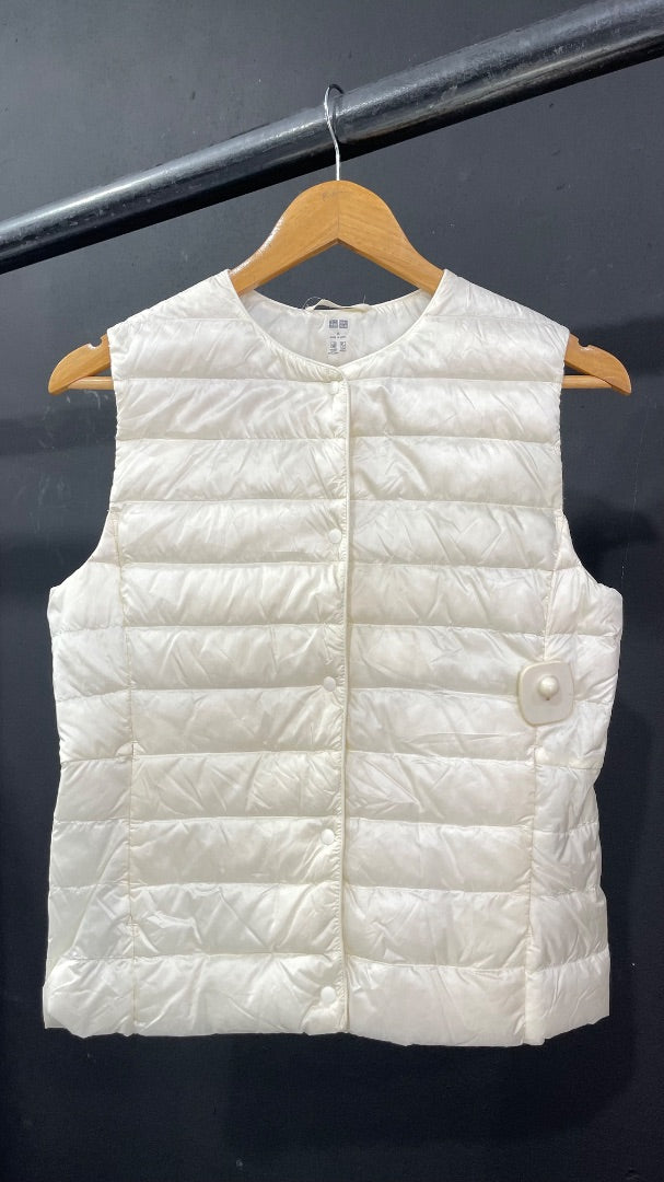 Chaleco Corto  UNIQLO  Beige Talle M