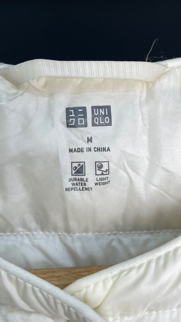 Chaleco Corto  UNIQLO  Beige Talle M