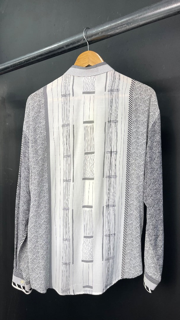 Camisa Manga Larga  SIN MARCA  Varios Blanco Y Negro Talle L