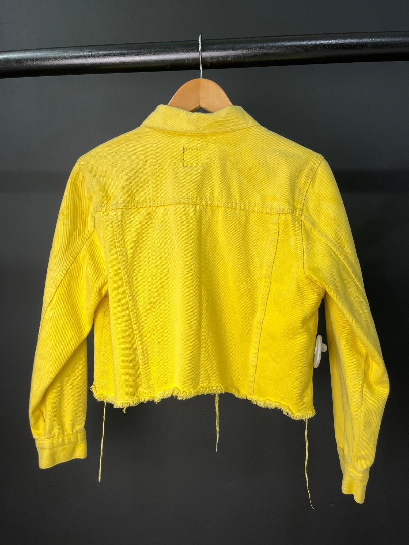 Campera  GXG  Color Amarillo Talle S
