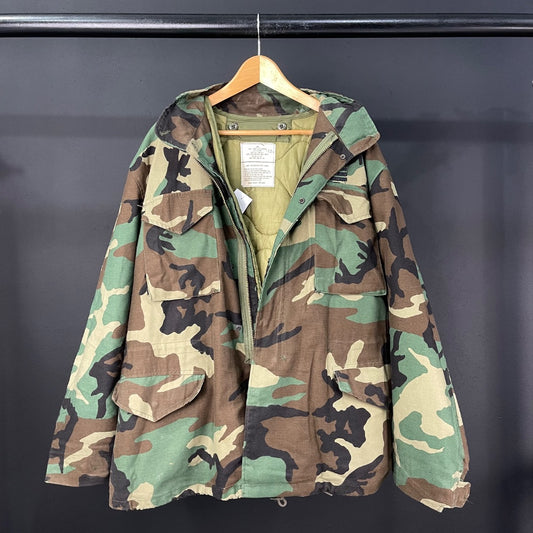 SIN MARCA  Campera  Varios  Camuflado  Talle L