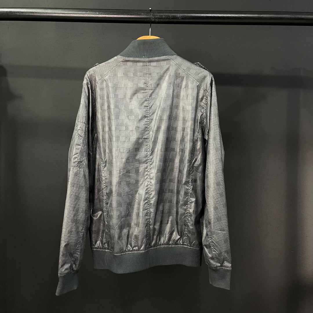 STORM CONTROL  Campera  Varios Escoces Gris  Talle 55