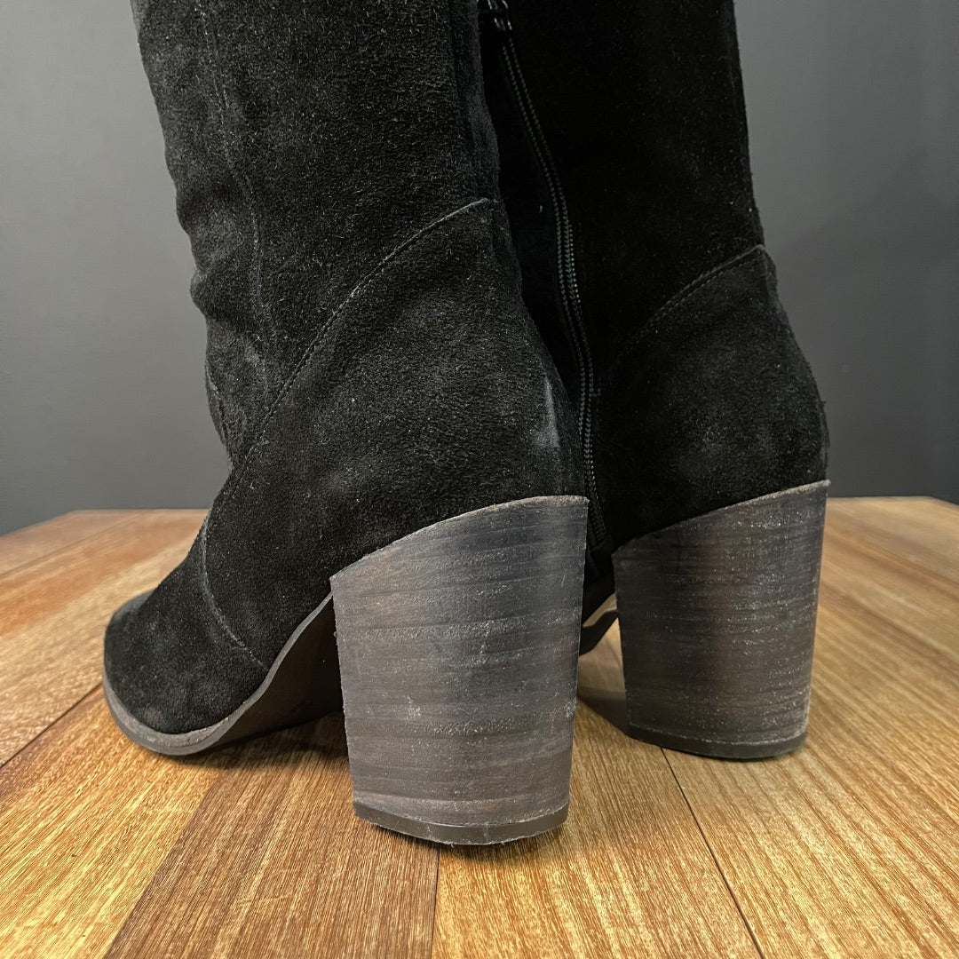 Bota Larga  SIN MARCA  Negro Talle 39