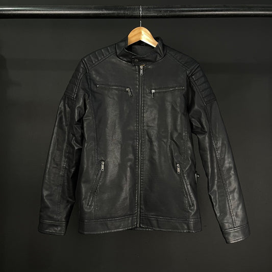 SIN MARCA Campera Negro Talle M