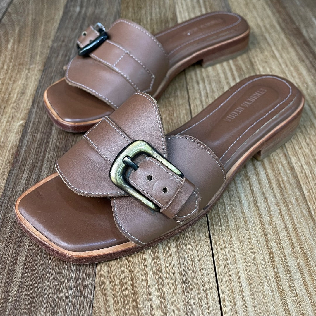 ETIQUETA NEGRA  Sandalias  Marron  Talle 37
