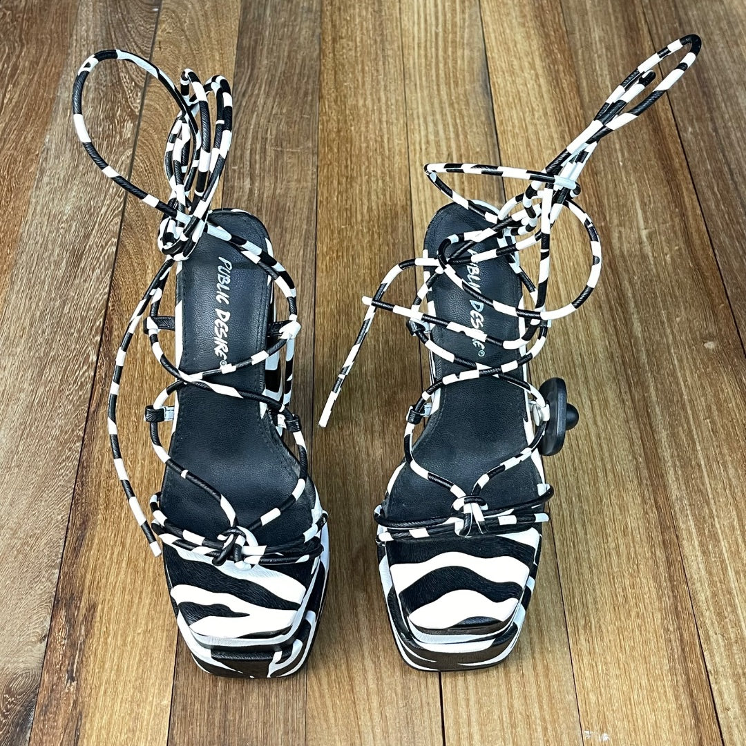 SIN MARCA  Sandalias  Varios Blanco Y Negro  Talle 38