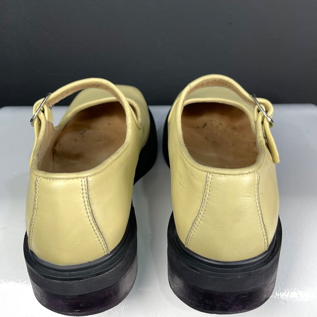 PINEAPPLE Zapatos Amarillo Talle 39