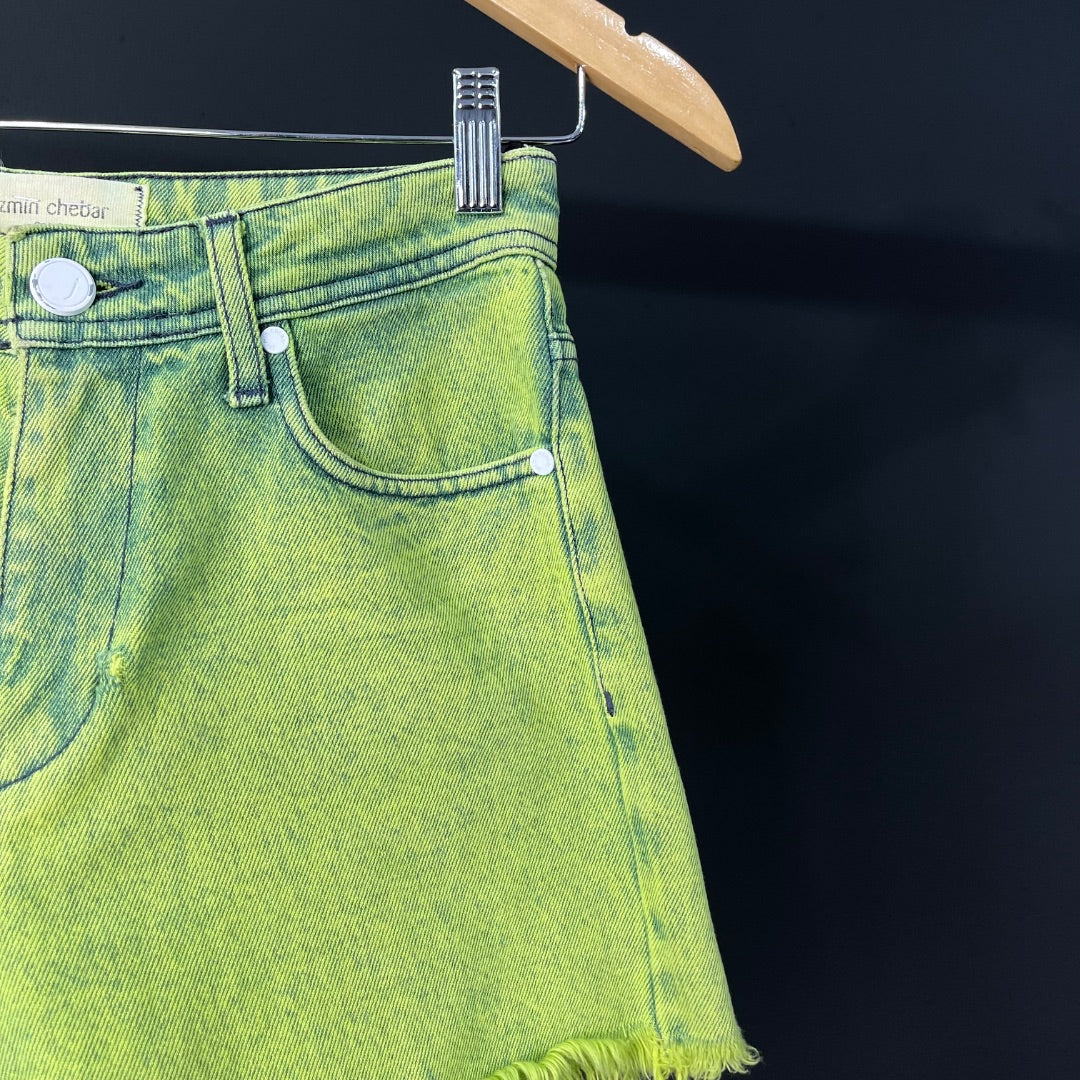JAZMIN CHEBAR  Short  Verde  Talle 36