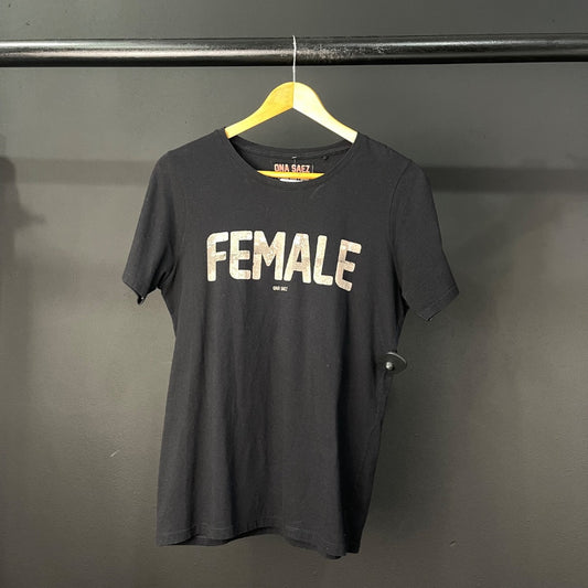 ONA SAEZ  Remera  Negro  Talle S