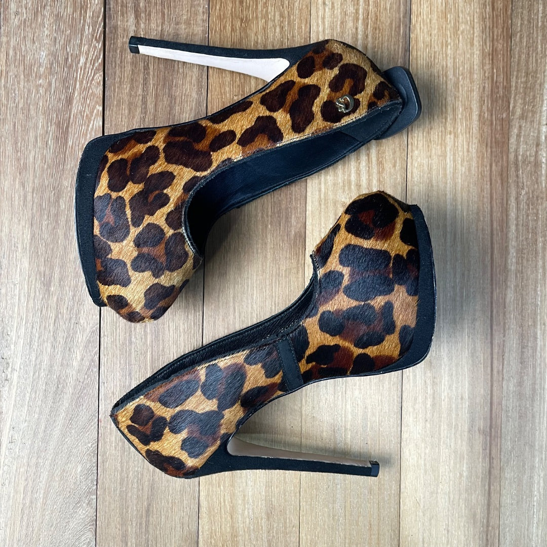 CARMEN STEFFENS  Sandalias  Varios  Animal Print  Talle 35
