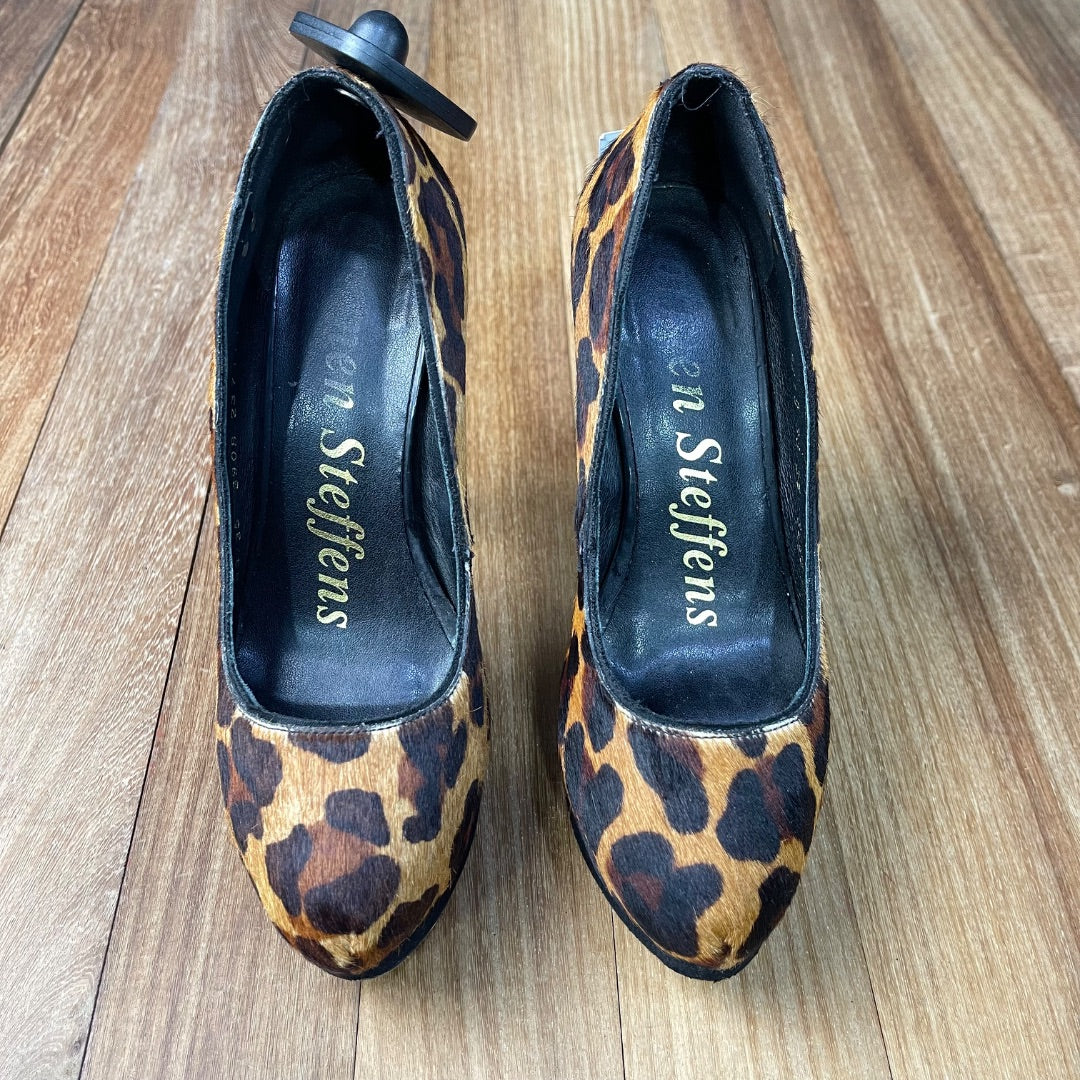 CARMEN STEFFENS  Sandalias  Varios  Animal Print  Talle 35