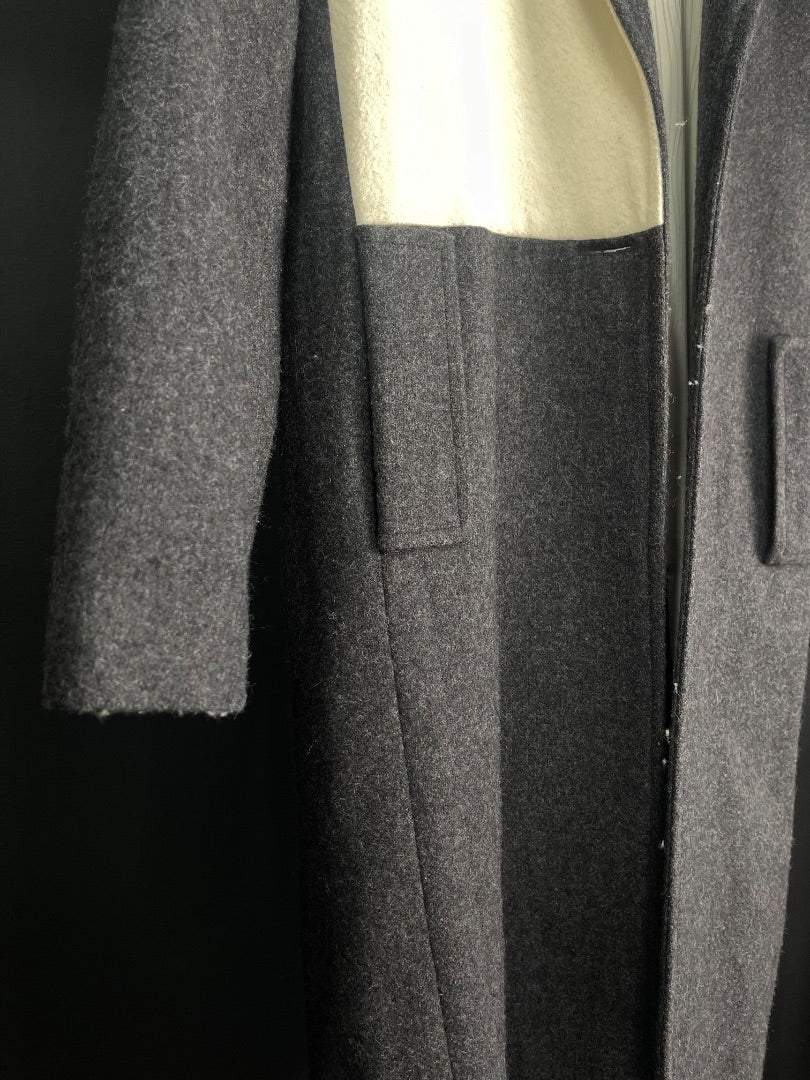 JUSTA PETRA Tapado Gris Talle 1