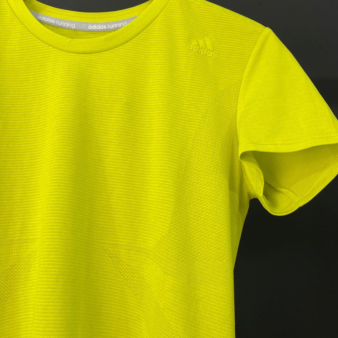 ADIDAS Remera Deportiva Verde Talle S